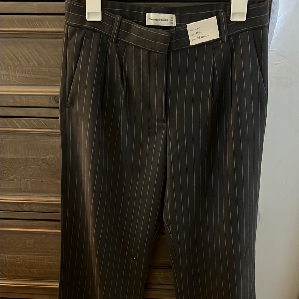 Abercrombie &Fitch Pinstripe gray Trousers